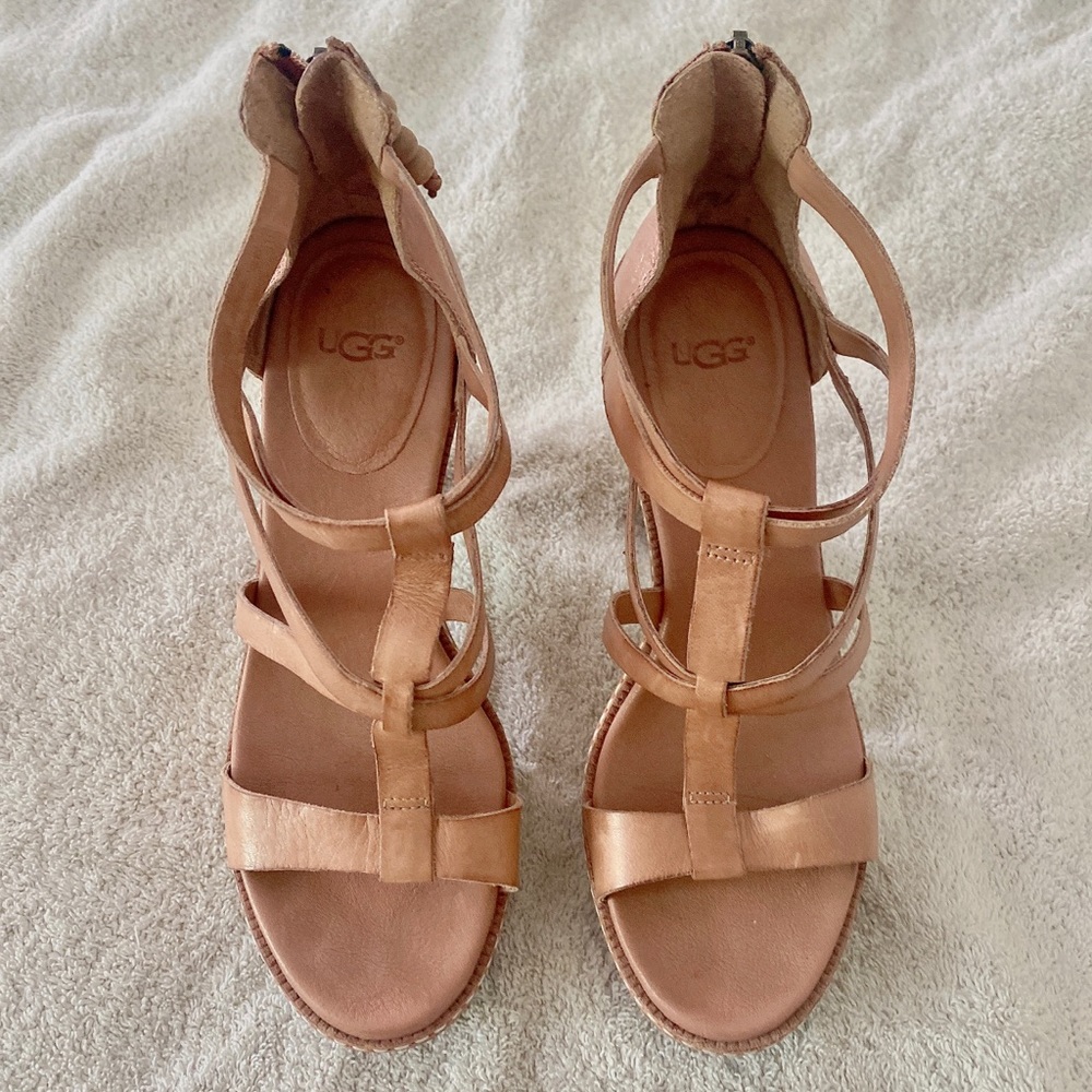 UGG natural leather with Wooden platforms